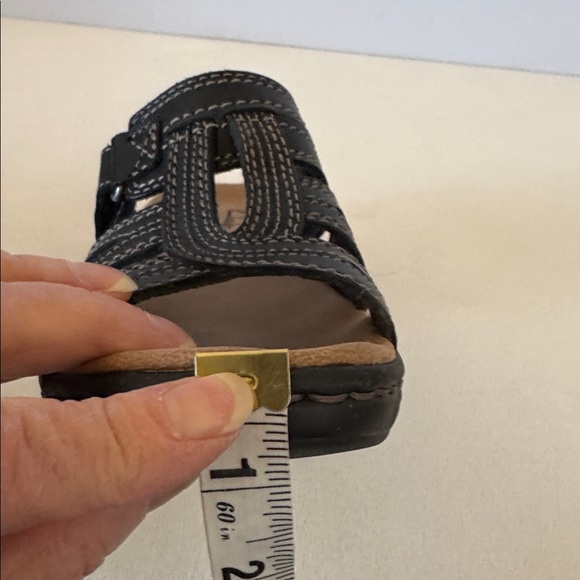 Clark’s wedge sandals - Picture 11 of 11
